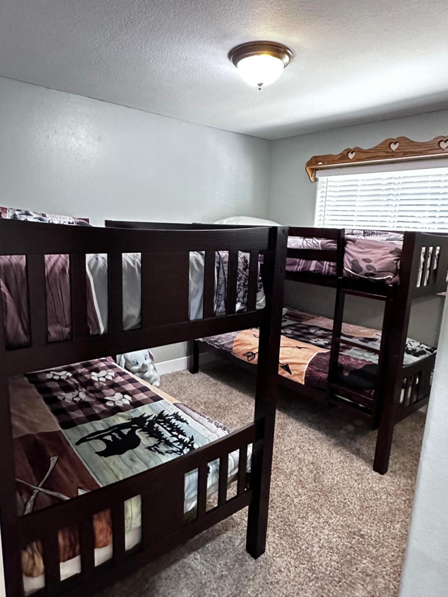 Bluebird Cabin Crestline Экстерьер фото